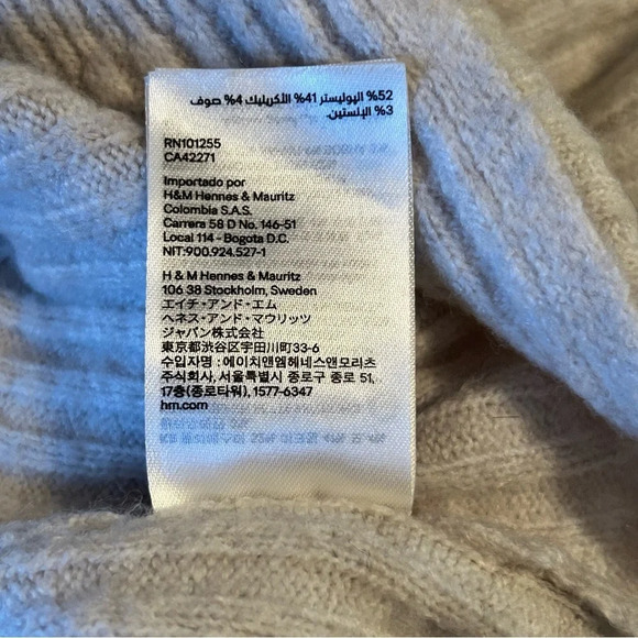 H&M Women Med Light Gray Oversized Mock Neck Ribbed Slit Hem Wool Blend Sweater - Picture 5 of 8